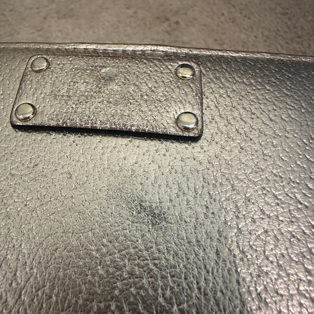 Kate Spade Wallet - Picture 6 of 7